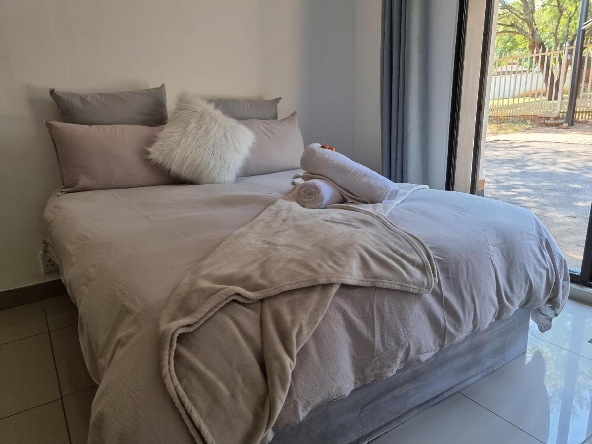 Atterbury Self Catering Studios Pretoria-Noord Eksteriør bilde
