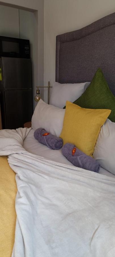 Atterbury Self Catering Studios Pretoria-Noord Eksteriør bilde