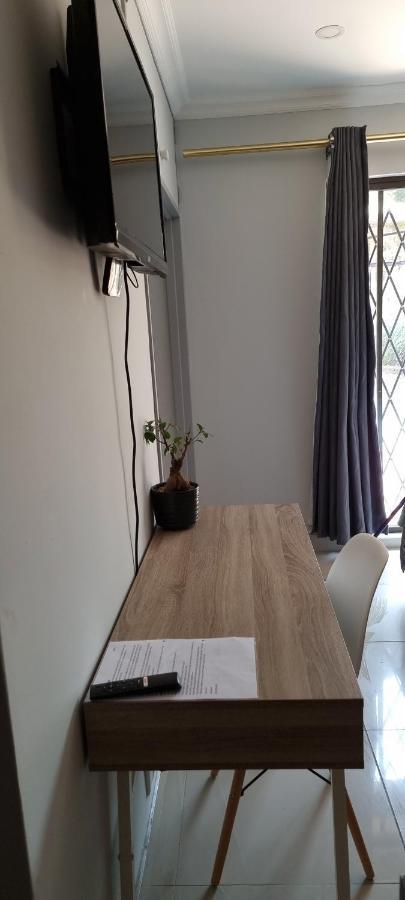 Atterbury Self Catering Studios Pretoria-Noord Eksteriør bilde