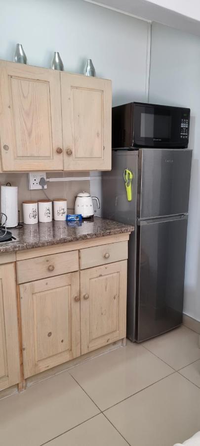 Atterbury Self Catering Studios Pretoria-Noord Eksteriør bilde
