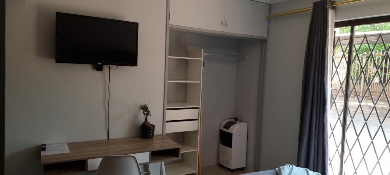 Atterbury Self Catering Studios Pretoria-Noord Eksteriør bilde