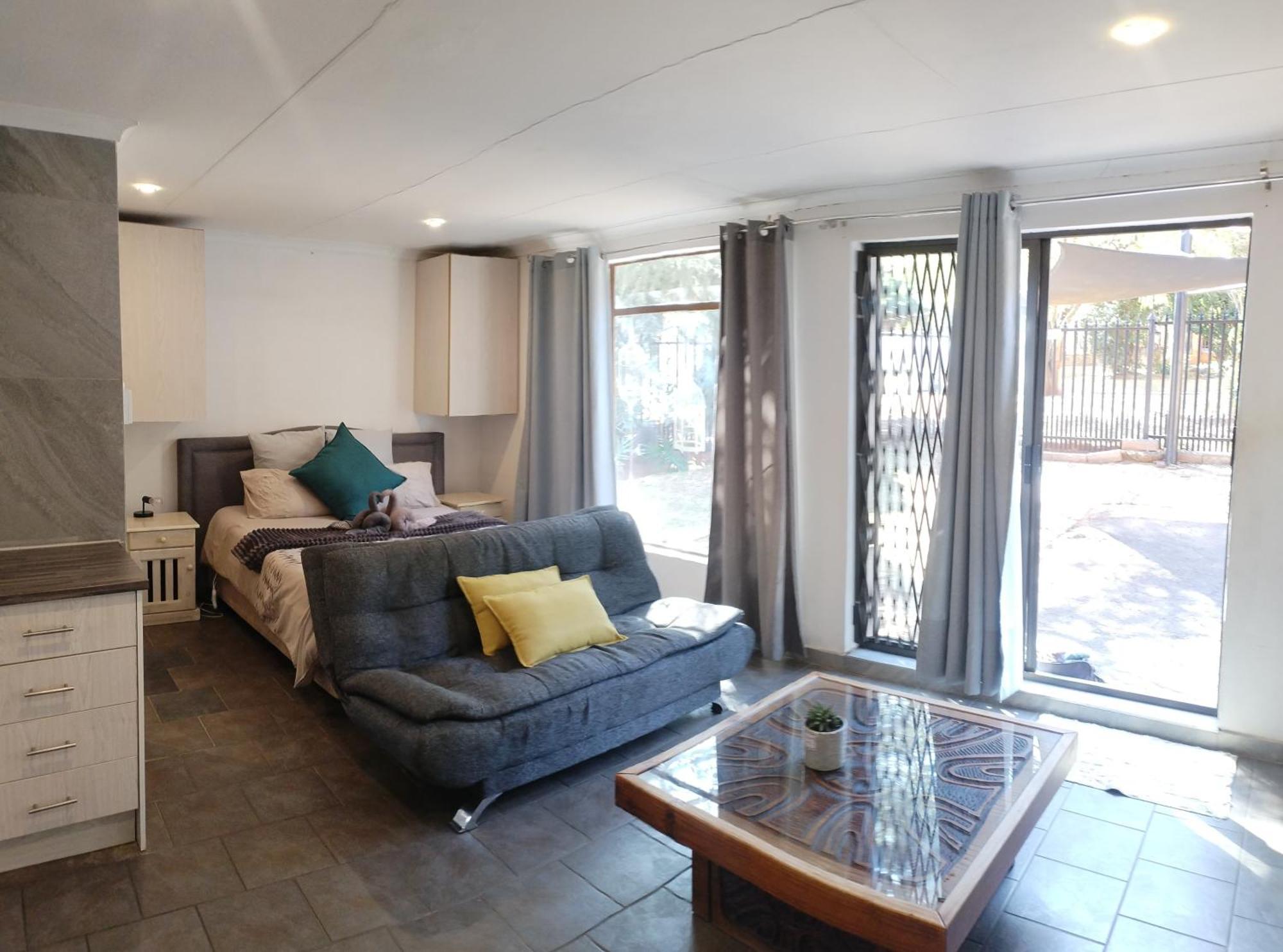 Atterbury Self Catering Studios Pretoria-Noord Eksteriør bilde